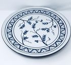 490650408699 White Victoria Hagan Centerpiece
