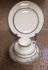 501272 Wedgwood Vera Wang Lace Platinum China Piece Place Setting New
