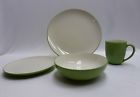8094 Noritake Colorwave Apple Piece Set
