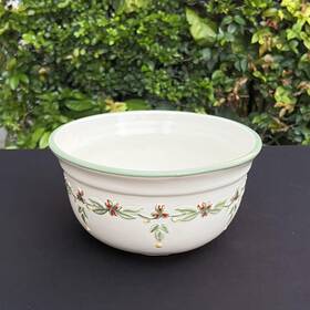 Rim10 A Special Place Vtg Stoneware Serving Bowl Large Embossed Floral Vine Green Inch