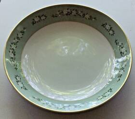3361-7 Amcrest Roxanne Vegetable Fruit Serving Bowl Green Floral Fine China
