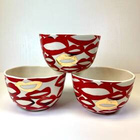 I45073061 Anthropologie Kate Roebuck Boca Bowl Set Of 3 Red And Gold Lips Stoneware Rare