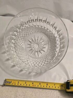 30505 Arcoroc France Serving Salad Bowl Large 8 Inch Glass/crystal Starburst Vintage -used