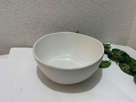 69132919 Artisanal Kitchen Supply Curve 9 Inch Bowl White 5 Deep Stoneware. G14