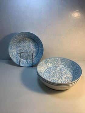 Bed Bath & Beyond 444600641599 Lot Of 4 And Porto 8 Inch Melamine Pasta Bowls Blue White