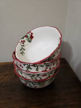 Better Homes & Gardens 808608041940 And Heritage Holiday Winter Forest Set Of 4 Soup Cereal Bowls