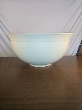 9133 Bon Chef White 11gal 12oz Bowl Serving Enamelware Restaurant Used