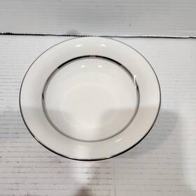 7956 Carico 5 Fine China Bowls 7 1/2 Inch Reflection Japan Platinum On White