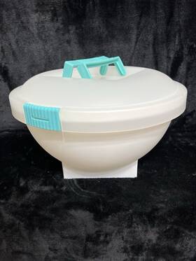 2-78-722 Carrier Iris Schwartz Lg Salad/pasta/fruit Bowl With Locking Lid And Carry Handles Teal