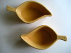 93-lo12 Cookware Yellow Shaped Pair Bowls Leaf .24lt. Ox 8 Chantal