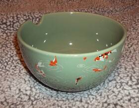 37444 Core Kitchen Koi Fishpond Noodle Bowl Sage Green 26 Oz