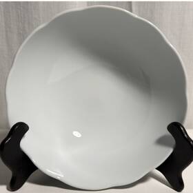 Me210 Couture Euc Vintage Fine China 8.5 Inch Scalloped Alabaster Serving Bowl White