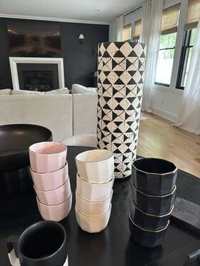 406-384 Crate And Barrel Nwt Set Of 4 Small White Bowls Inches