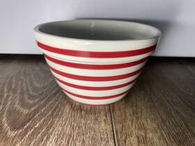 450-457 Crate And Barrel Red White Striped Bowl Made In Portugal 4.5 Inch Diameter