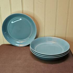 673-147 Crate And Barrel Aaron Probyn Hue Blue 4 Low Pasta Bowls 9 Inch Sky Powder Aqua