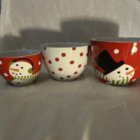 0217 Crate & Barrel And Snowman Polka Dot Ceramic Nesting Bowl Set 3pc Christmas 2017