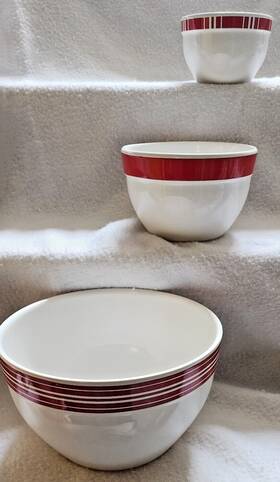 0922-nmb-1185 Crate & Barrel Retro And Pottery Art White/red Peppermint Stripes Nesting Bowls Euc