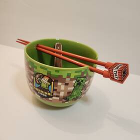 Culture Fly 840492303223 Minecraft Grass Block Ramen Bowl 2025 Chopsticks And Spoon Set 20 Oz. No Box Euc