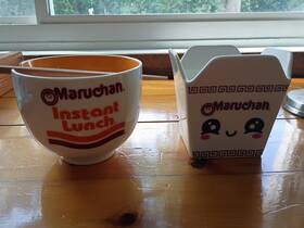 Culturefly 840070986558 Maruchan Ramen Ceramic Bowl And Chopsticks Bundle 2 Bowls 1