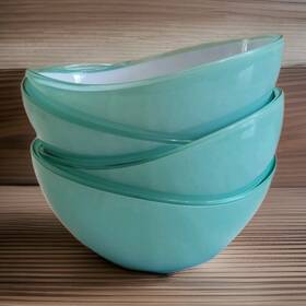 Ernesto 055334131858 4 Vintage Vacuum Insulated Plastic Cereal Or Soup Bowls