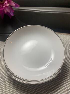 Chn-145 Fine China Of Japan 2 Vintage Porcelain 5 1/2 Inch Fruit Bowl Prince Royal