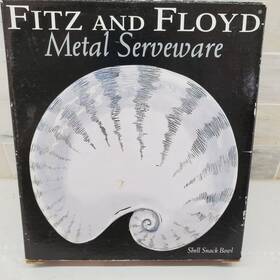 Fitz & Floyd 33/112 And Shell Snack Bowl Metal Serveware Vintage 2003 Non Tarnish