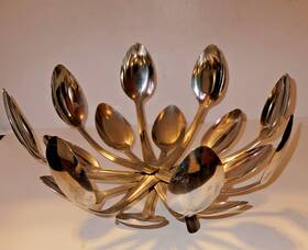 Forked Up Art 865485019783 Fruit Or Bread Bowl Made With 16 Bent Spoons 11 Inch Diameter 8 Tall By