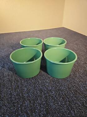 03922 Gessner Products Set Of 4 Vintage Green Melamine 20oz X Inch Bowls Model Bowl Usa