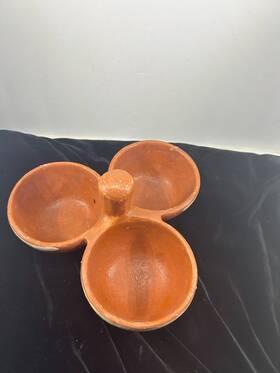 Handcrafted 769489045109 Mexican Salsero De Barro 3-section Bowls Salsa Chips Guacamole Nuts Etc