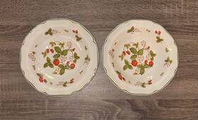 Hnk2 Hankook Vtg Strawberry Scalloped Soup/cereal Bowl 7.25 Inch Korea- Set Of 2