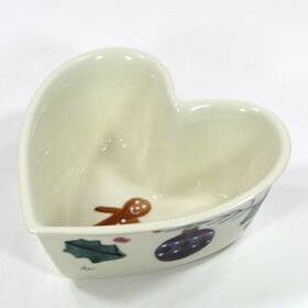 Hartstone 717514115143 Pottery Christmas Traditions 6.5 Inch Heart Bowl Candy Ornament Stocking