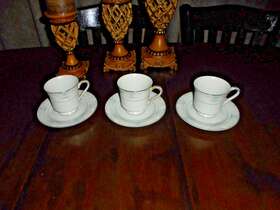 M5915 Heirloom Vintage By Fashion Royale Cup And Saucer M5915-each Set