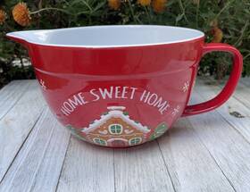 Holiday Time 679418047138 Home Sweet 2 Quart Stoneware Batter Bowl
