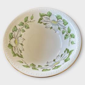 G3517 Homer Laughlin Eggshell Georgian Cotillion White Floral Bowl Gold Trim Usa 8.5 Inch