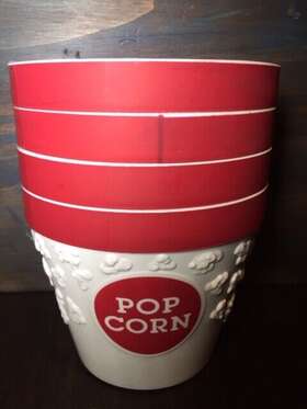 Hutzler 070537000873 4 Mini Popcorn Movie Night Buckets 4.5 X 5 Inch Plastic Red White Fun