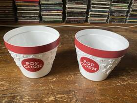 Hutzler 070537882059 Popcorn Buckets Set Of 2 No Kernel Screens