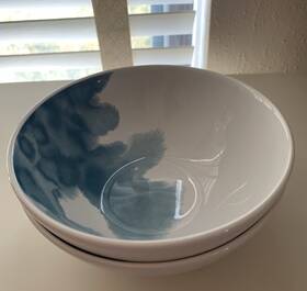803.189.00 Ikea 2x Bowls White Turquoise Blue Abstract Pattern Inside Bowl 6 1/4 Inch Portugal