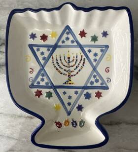 23962 Jessica Sporn - Dreidel Shaped Ceramic Chanukah Tidbit Server Tray New Boxed