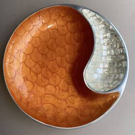 Julia Knight 879787000868 Chip And Dip Bowl Yin Yang Aluminum Mother Pearl Inlay Orange Enamel