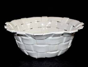 7542 La Bottega L.t.d. Large Ceramic Woven Bowl By Ltd Italy Vtg Fruit Bread Basket 12.75 Inch
