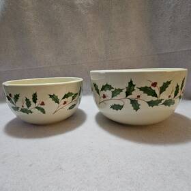 Lenox 882864495938 2 Holiday Holly Berry Serve And Store Bowls With Locking Lid