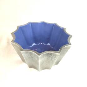 101101000 Marigold Artisans Fluted Triple Bowl Silver With Blue Enamel