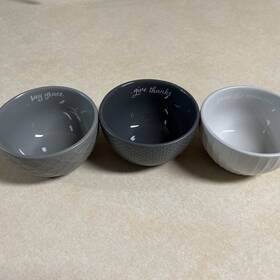 89875 Mary And Martha Small Bowls