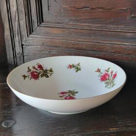 7288 Mikasa Excellent Discontinued #7288 Moss Rose 9 Inch Round Vegetable Serving Bowl