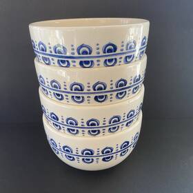 Mikasa 885991099581 4 Siena 6 Inch Cereal Soup Bowl White Blue Portugal Ceramic Earthenware Flaw