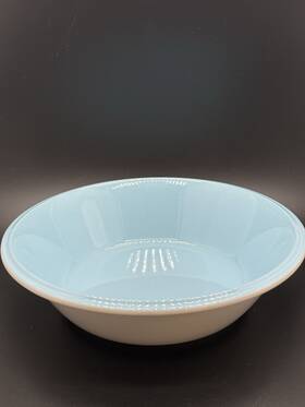 Mikasa D0502 Vintage Accent Sky Blue Serving Vegetable Bowl Mid Century