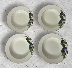 L3132 Mikasa Plum Court Soup Bowls White With Purple Plums Green Leaves Set Of 4