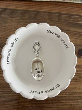 4881012s Mud Pie Sweet Stuff Circa Collection White Ceramic Candy Dish Bowl Scoop Set
