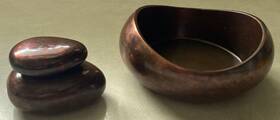 Namb 672275304024 Nambe Heritage Bronze Pebble Copper Wine Coaster And 2-piece Stopper