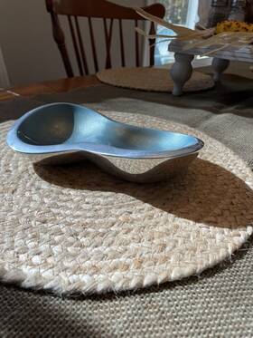 Mt0178 Namb 2009 Aluminum Alloy Dish Designed By Sean O Hara Silvery Blue Lined